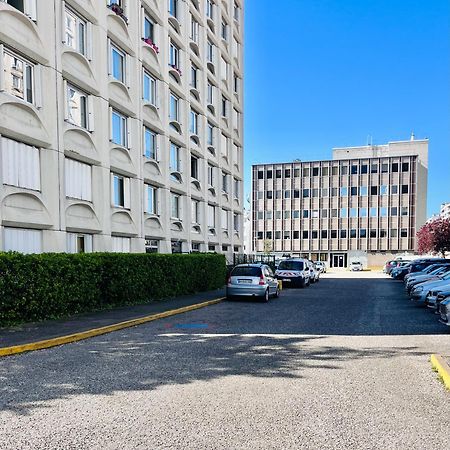 Apparemment Spacieux T5 Lyon Exteriér fotografie