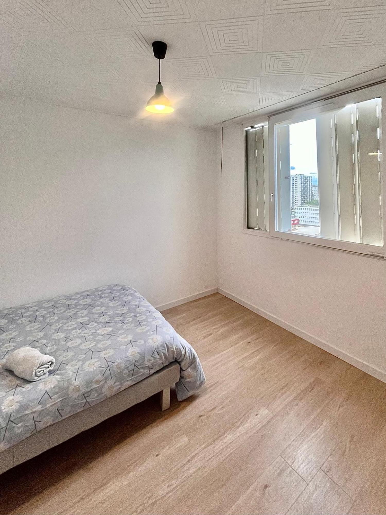 Apparemment Spacieux T5 Lyon Exteriér fotografie